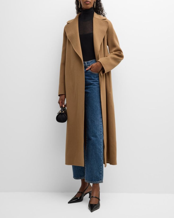 Capsule-Wardrobe-Checklist-Toteme-Signature-Trench-Coat